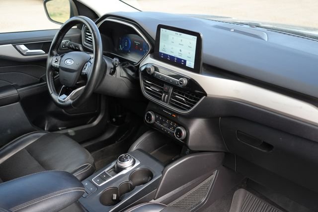 Used 2022 Blue Ford SEL image 19