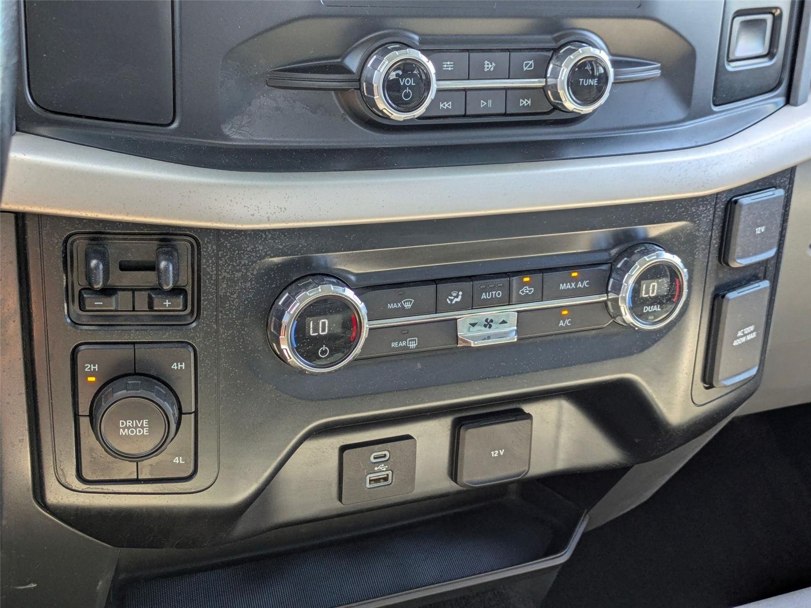 Used 2021  Ford XLT image 23