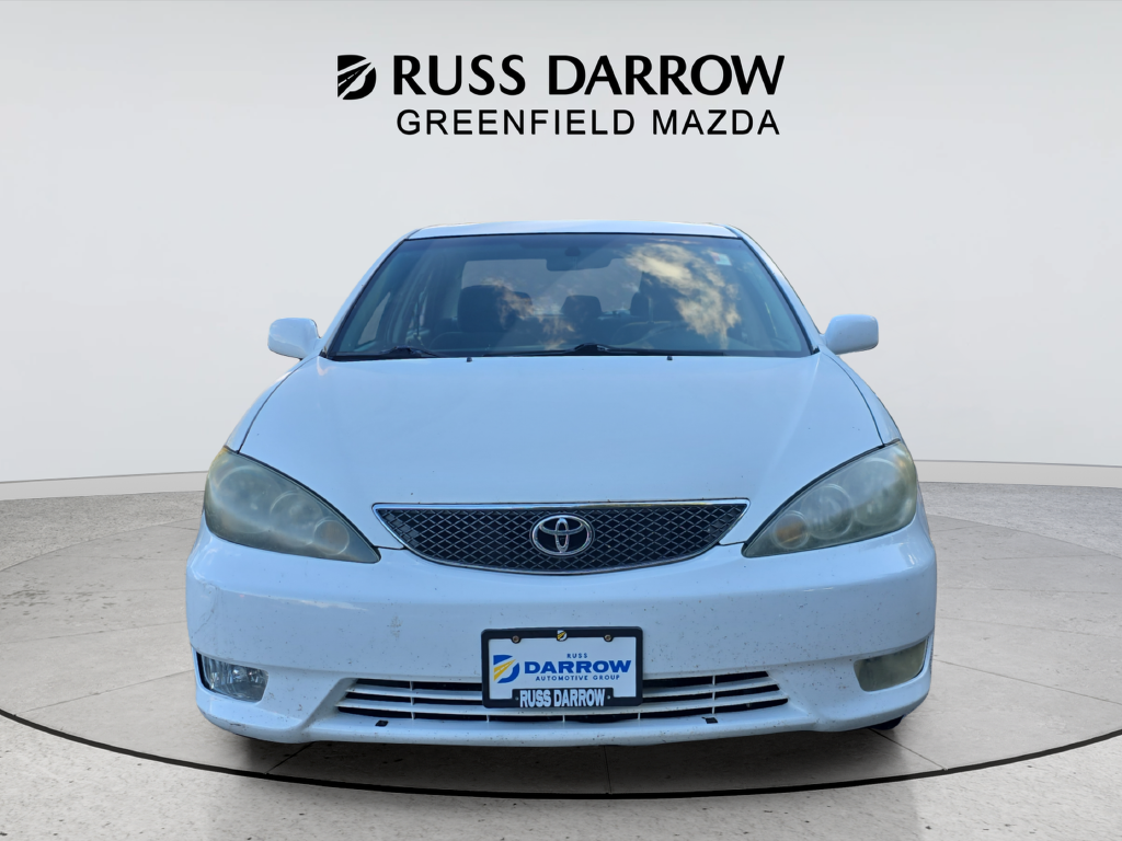 Used 2005 White Toyota SE image 8