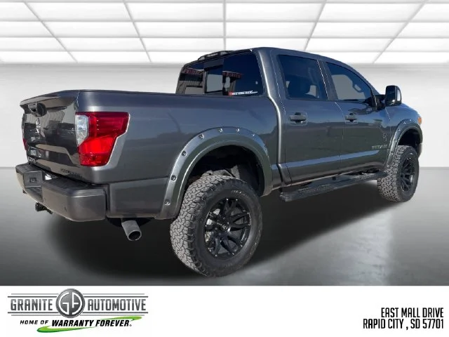 Used 2023 Gray Nissan SV image 6