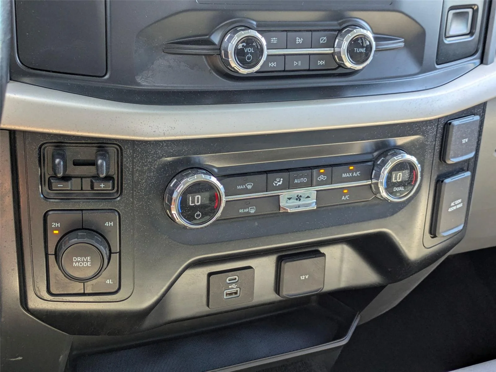 Used 2021  Ford XLT image 23