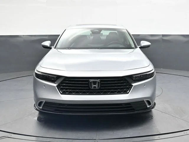 Used 2025  Honda Touring image 10