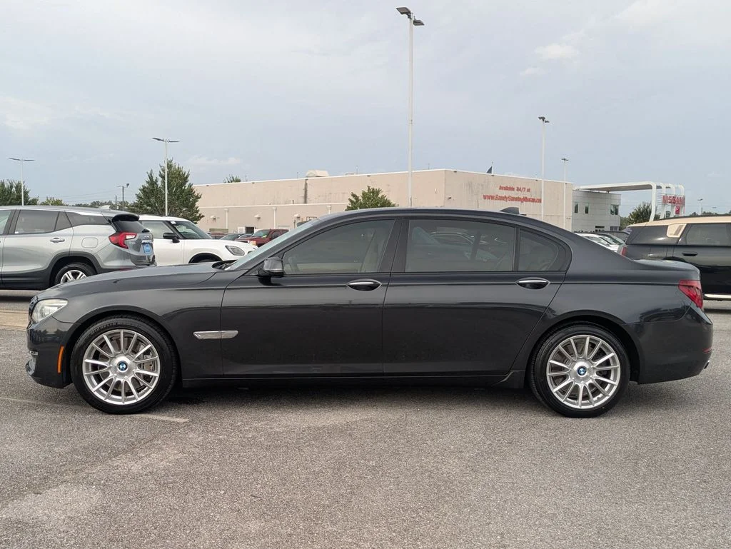 Used 2015 Gray BMW 750Li image 2