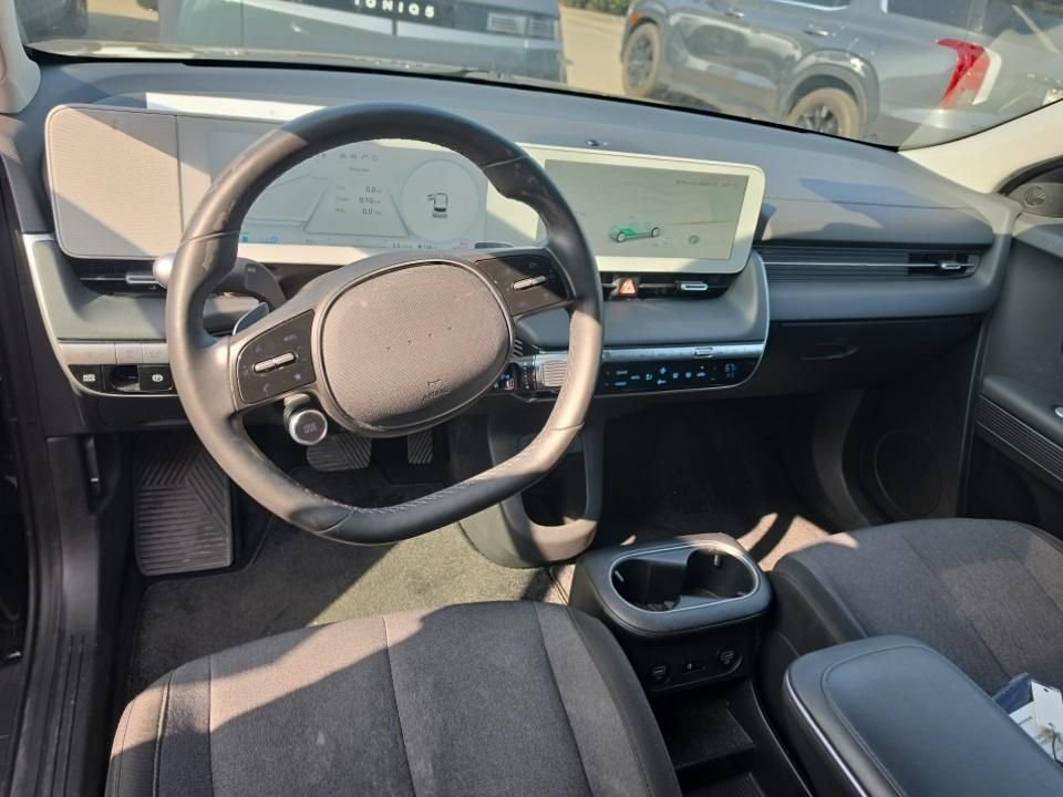 Used 2024 Black Hyundai SEL image 8