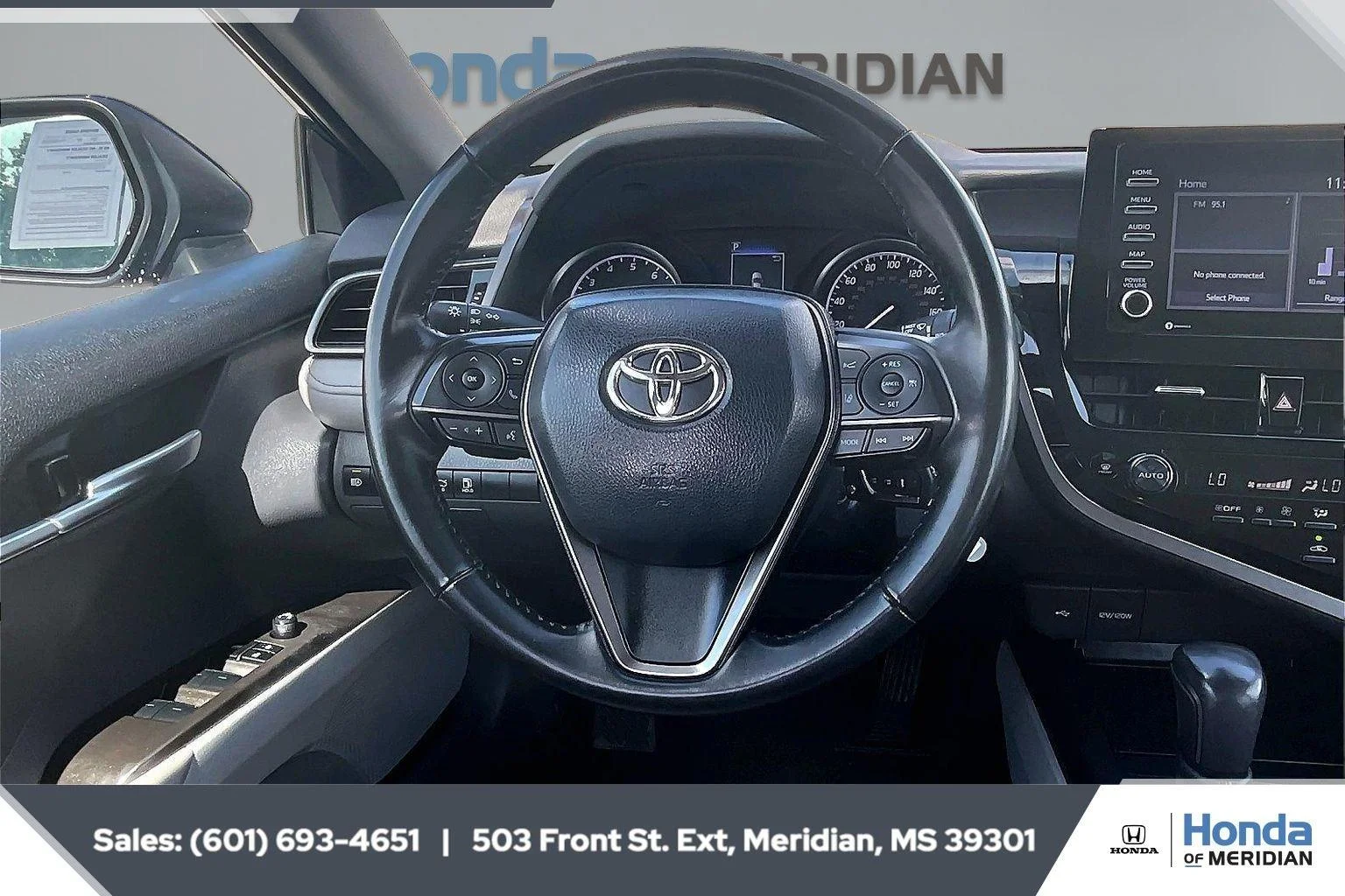 Used 2024 Reservoir Blue Toyota SE image 5