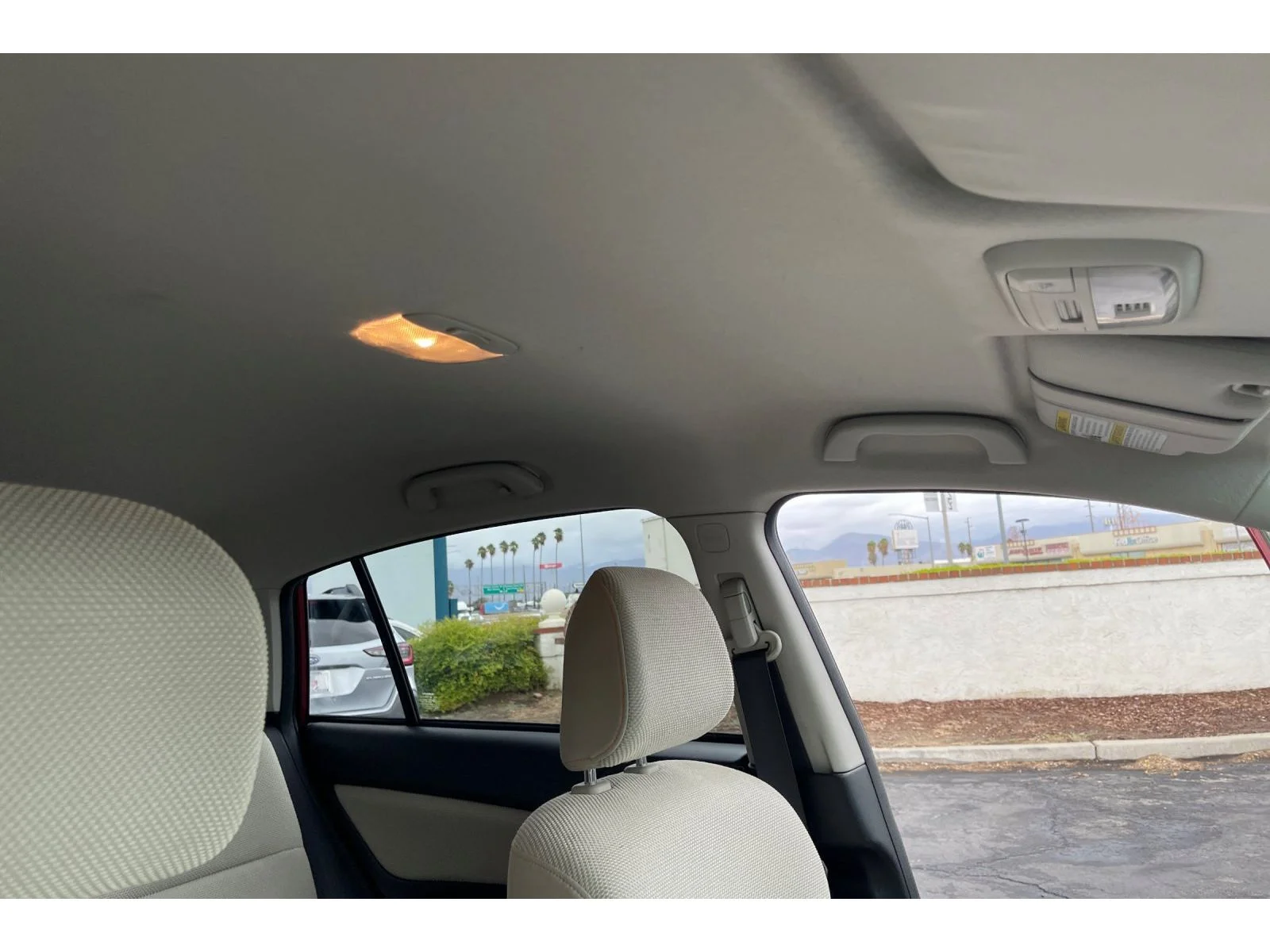 Used 2017 VENETIAN RED PEAR Subaru Premium image 20
