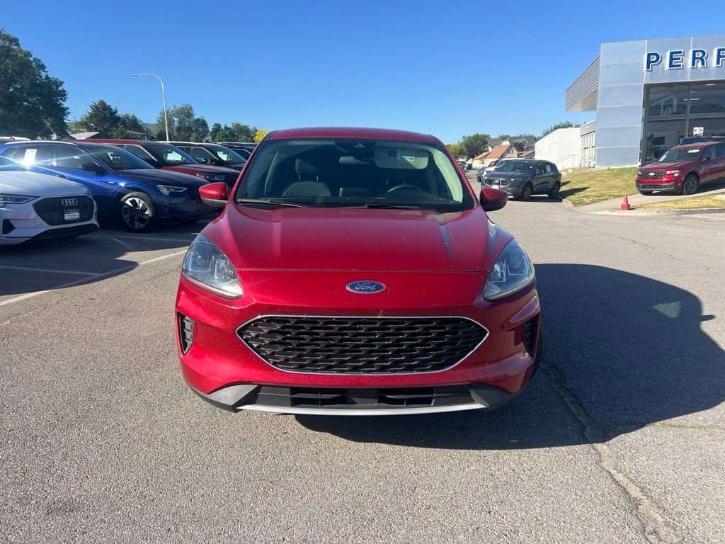 Used 2020 Red Metallic Ford SE image 18