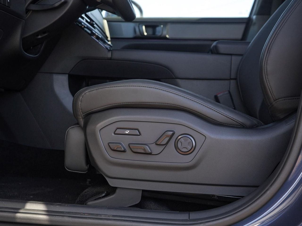 New 2026 Atlantis Blue Hyundai Calligraphy AWD image 43