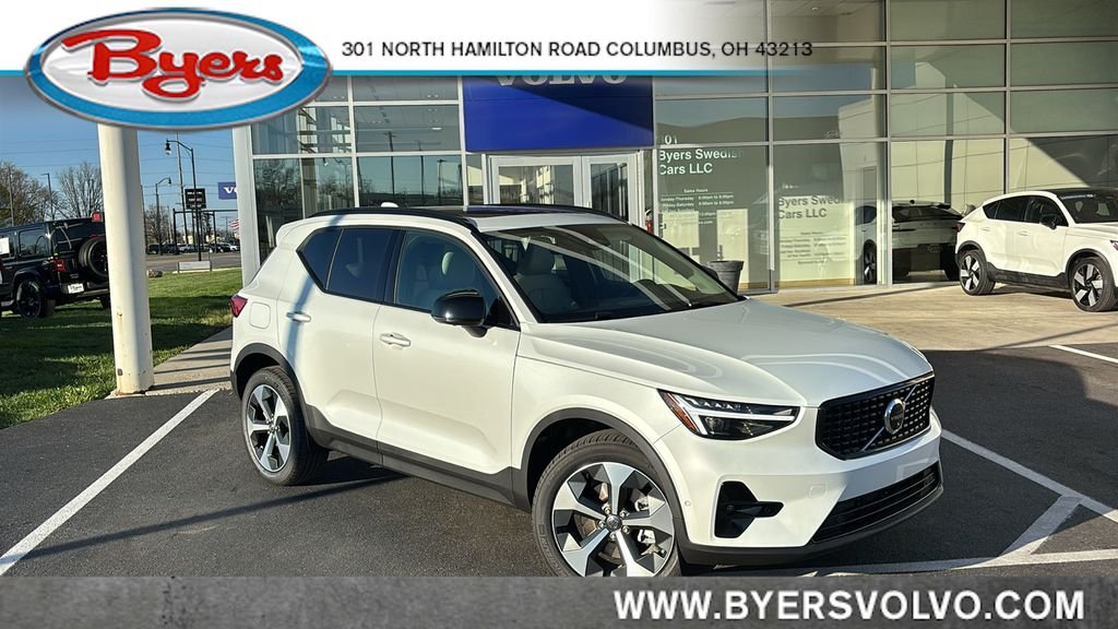 2026 Volvo XC40