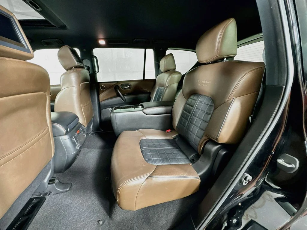Used 2019 Black Nissan Platinum image 32