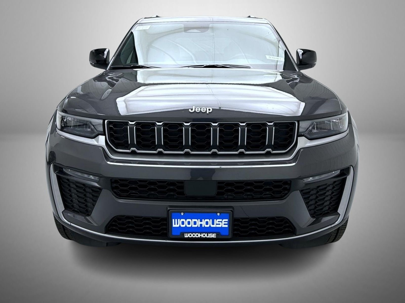 New 2026 Baltic Gray Metallic Clear-Coat Exterior Paint Jeep Limited image 2