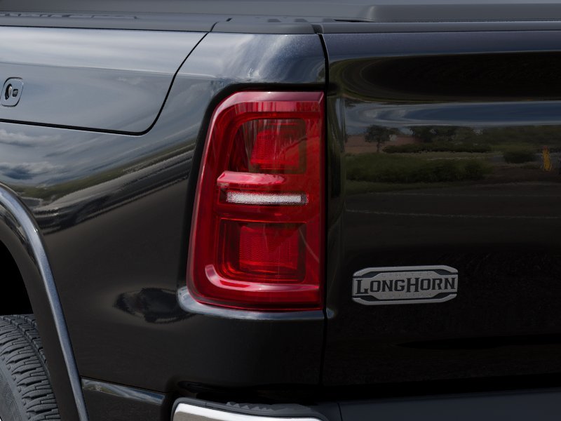 New 2026 Diamond Black Crystal Pearl-Coat Exterior Paint RAM Limited image 46