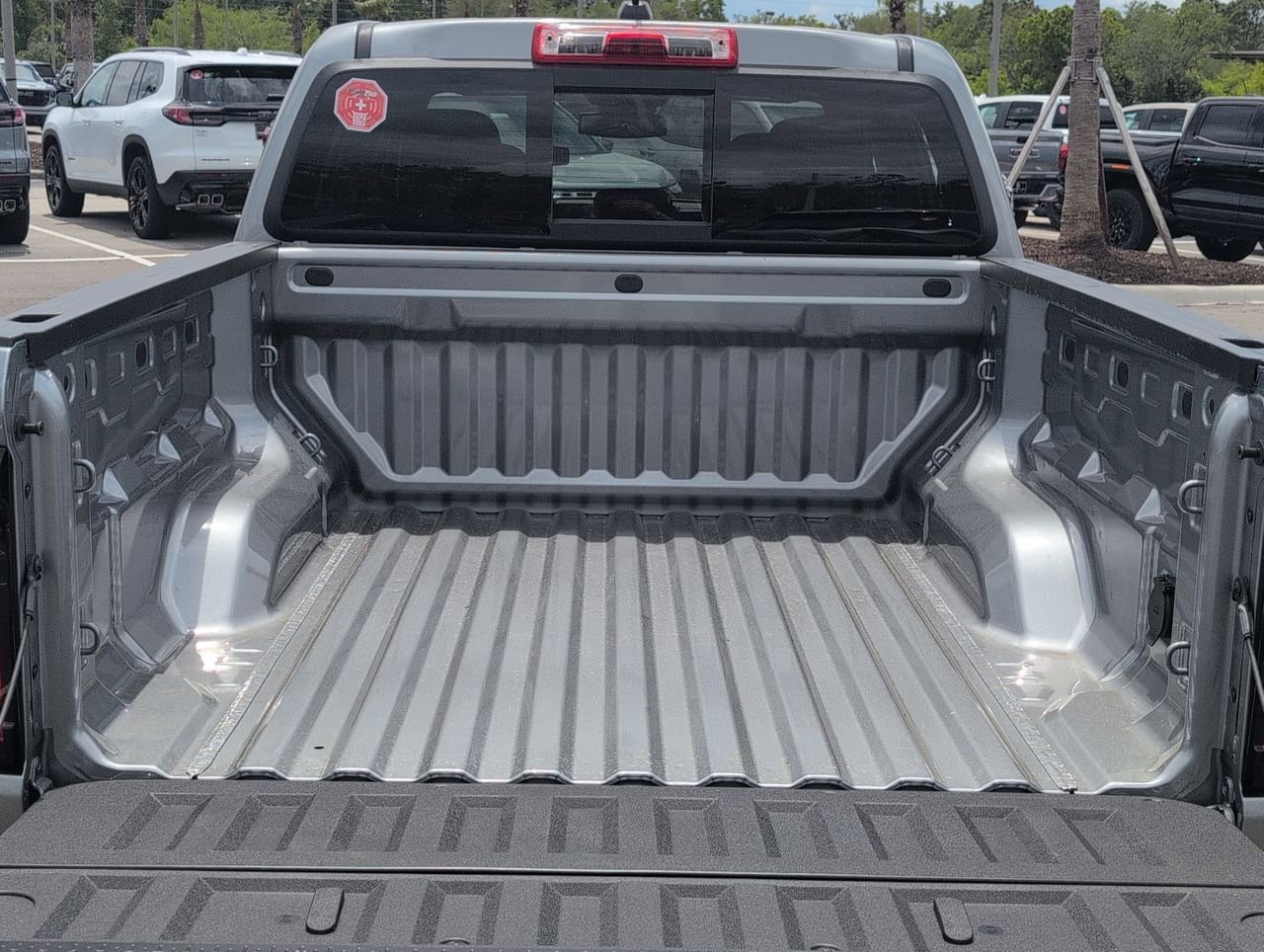 New 2026 Sterling Metallic GMC Elevation image 24