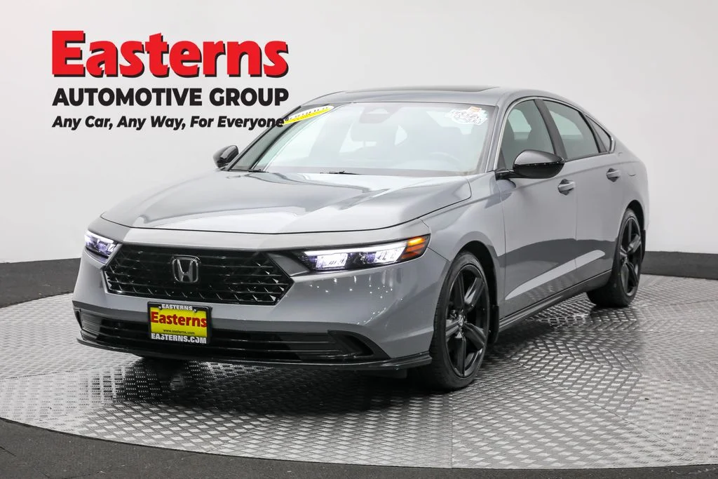 Used 2025 Gray Honda Sport image 1