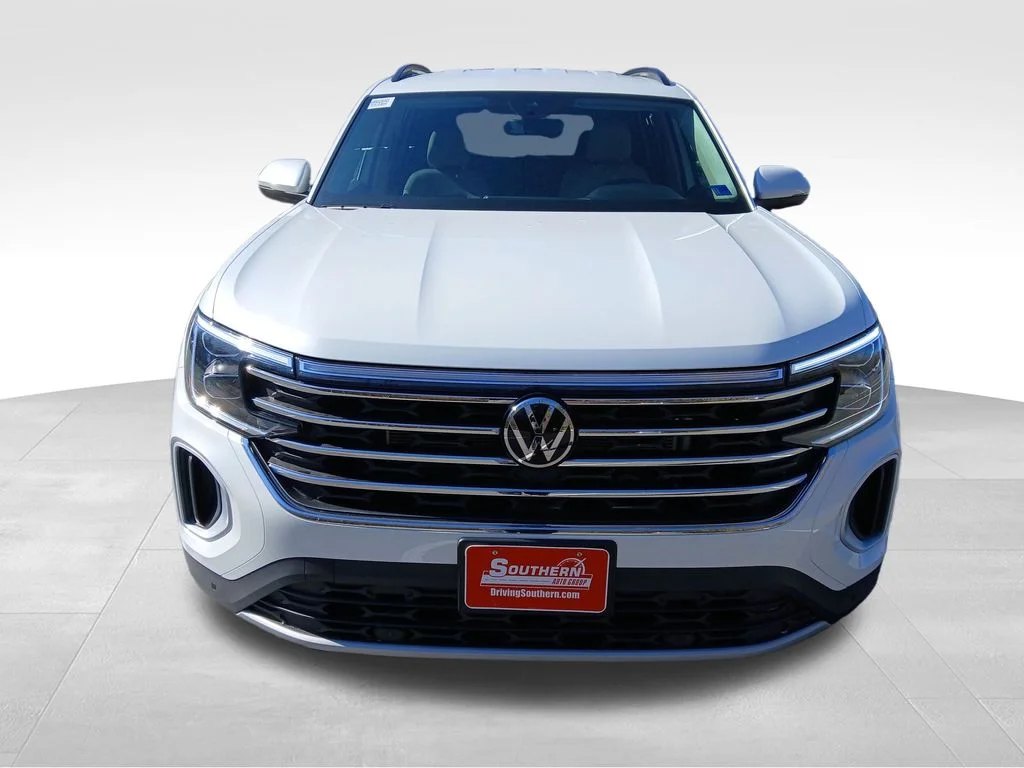 New 2026 White Volkswagen SE w/Technology image 8