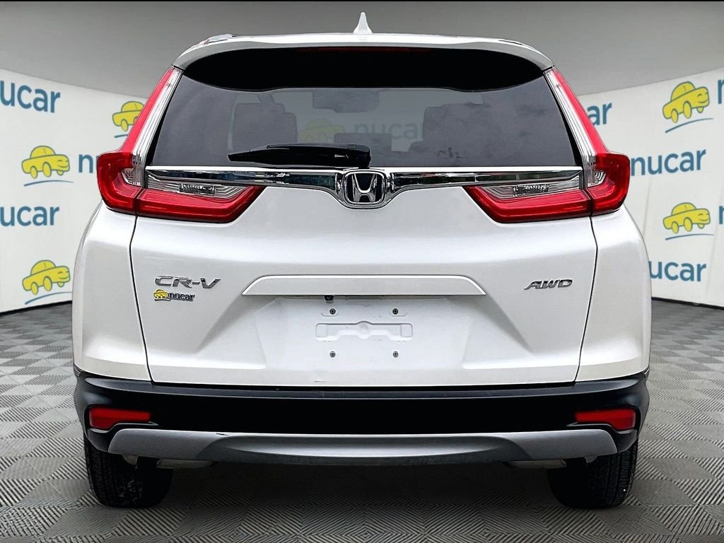 Used 2018 White Honda EX image 5