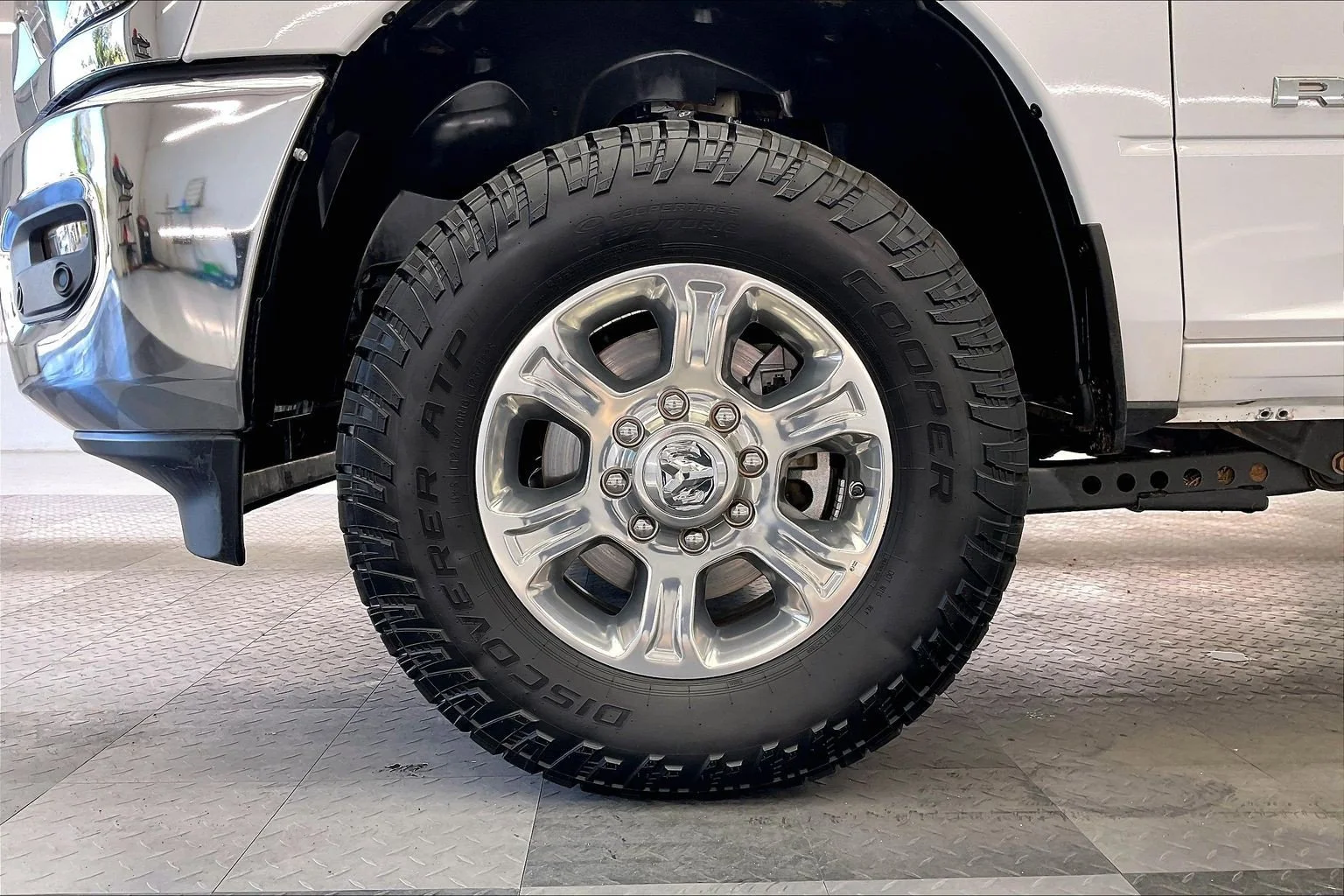 Used 2025 Bright White Clearcoat Ram Big Horn image 8