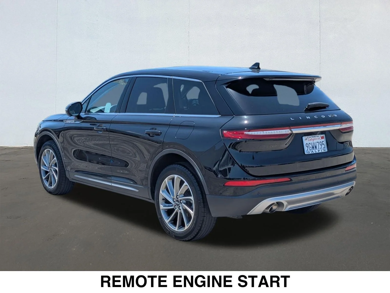Used 2023 Black Lincoln Standard image 3