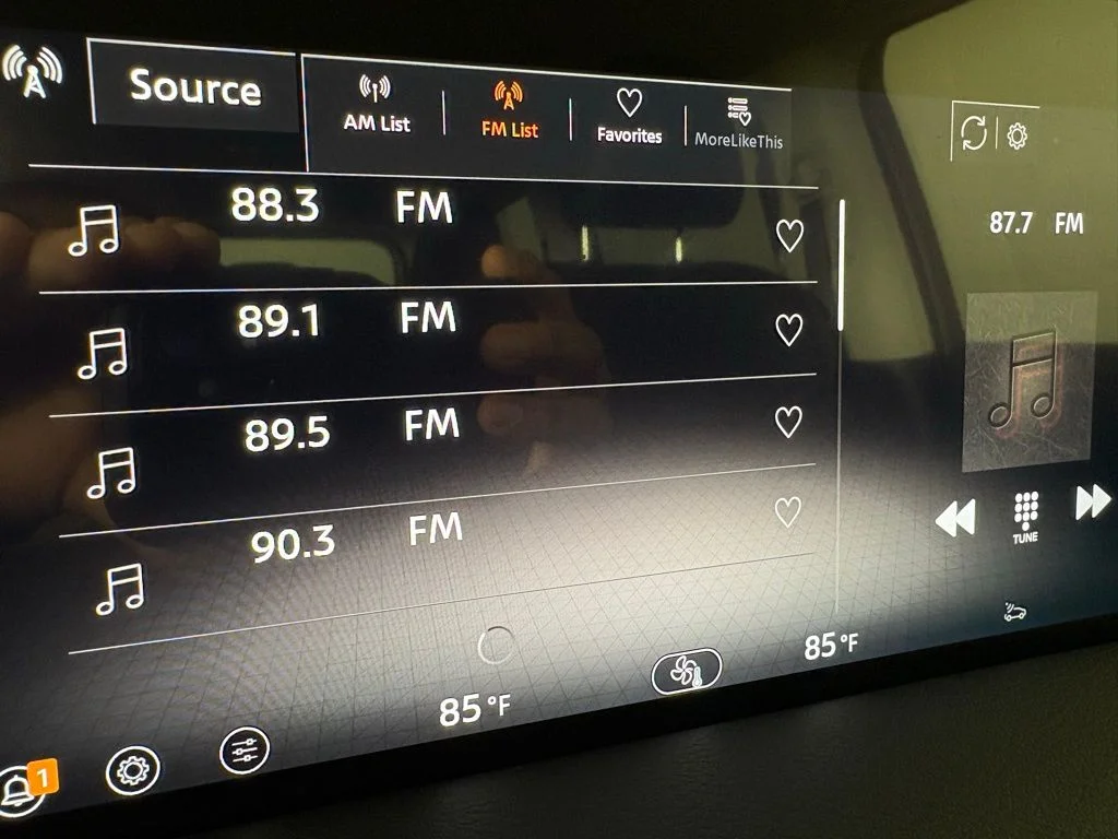 2026 Nissan Armada SV - Photo 28