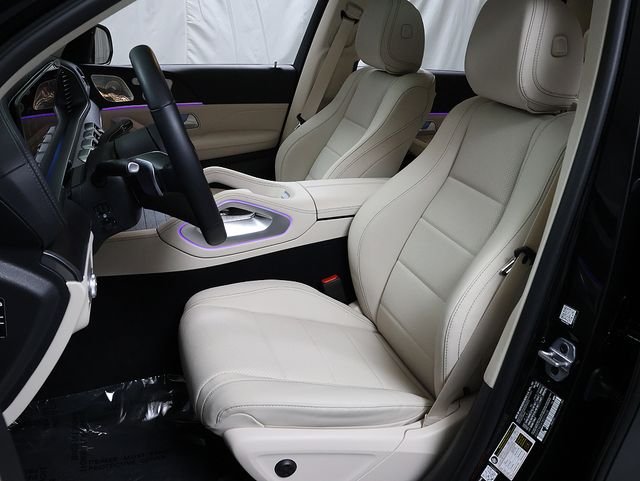 Certified Used 2026 Black Mercedes-Benz GLS 450 image 10