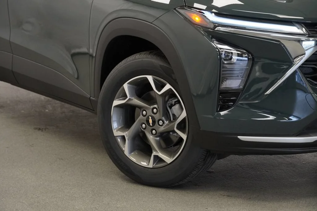 New 2026 Cypress Gray Chevrolet LT image 9