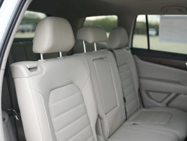 New 2026 Opal White Pearl Volkswagen 2.0T SEL image 23