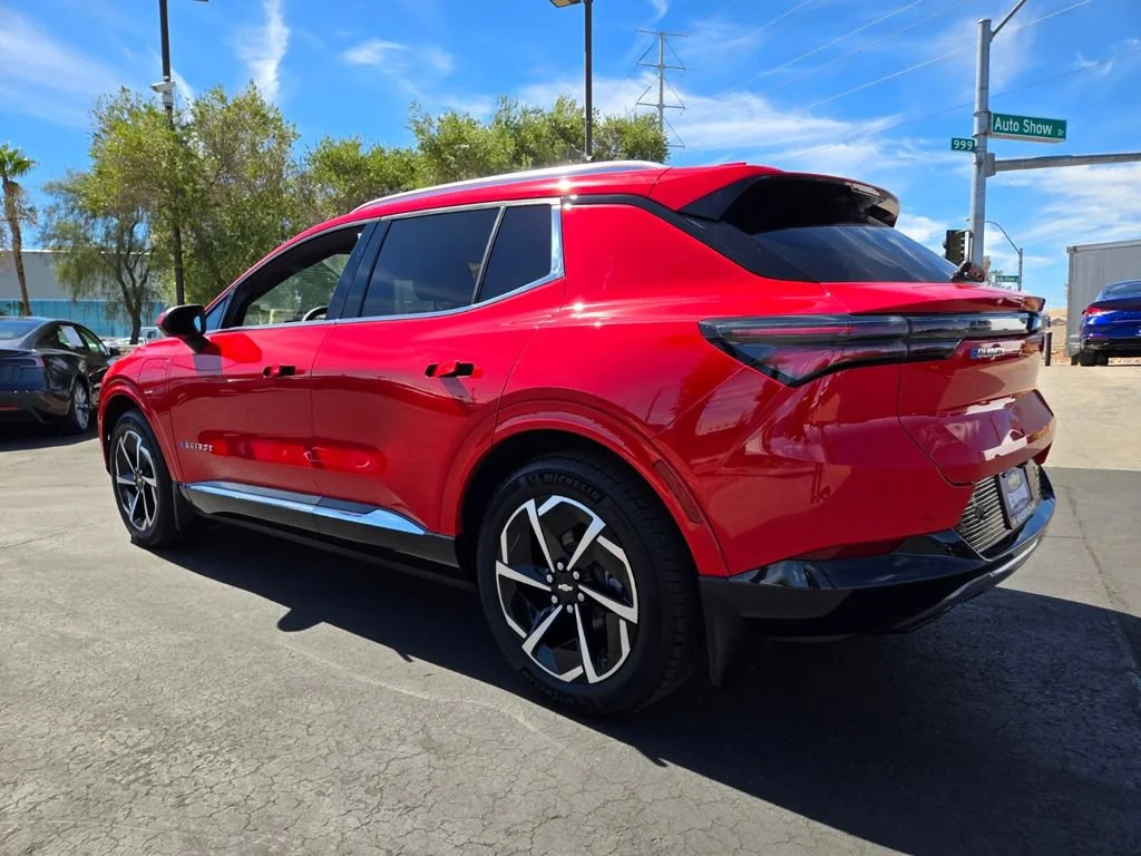 Used 2024 Red Hot Chevrolet 2LT image 4