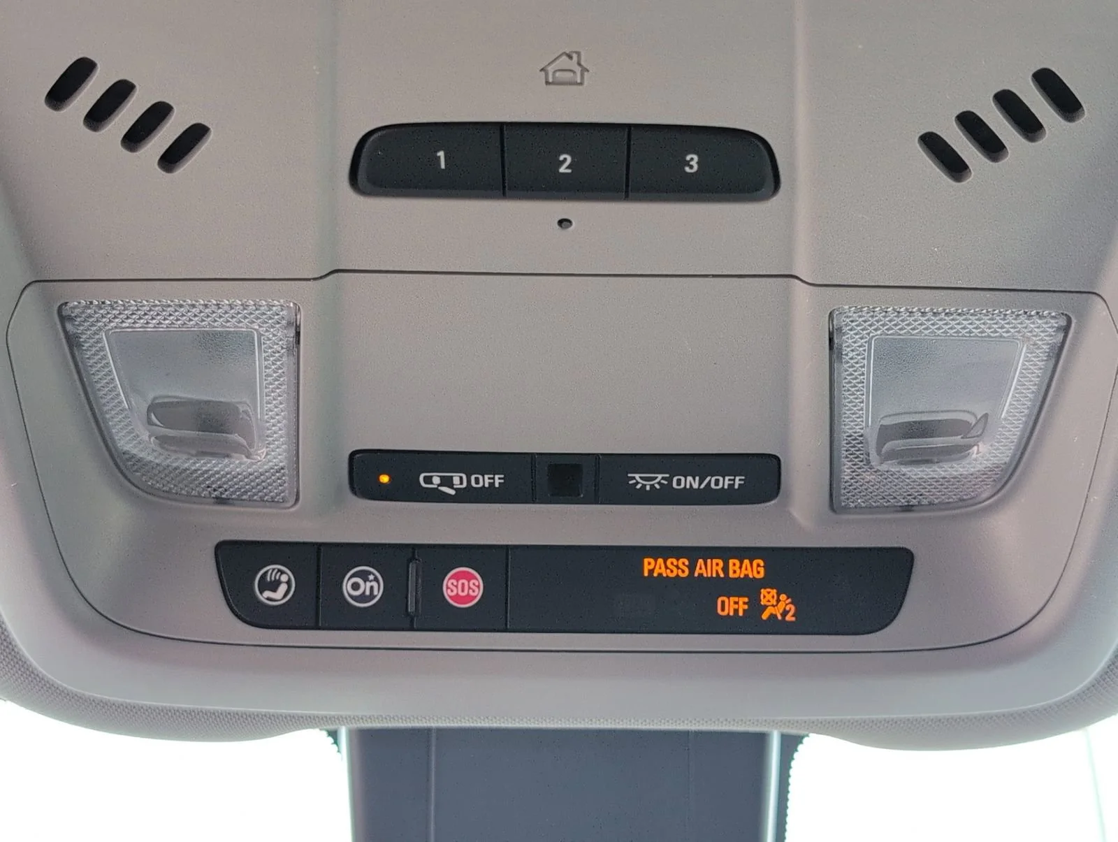 Used 2024 Summit White GMC AT4 image 17