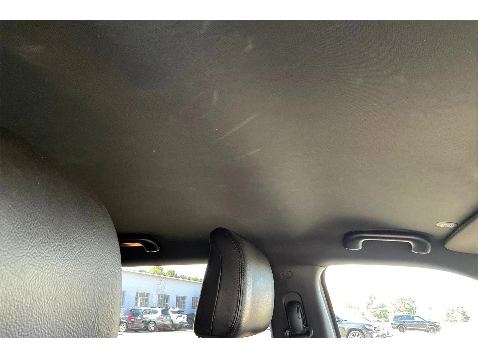 Used 2024 Silver Jeep Latitude image 15