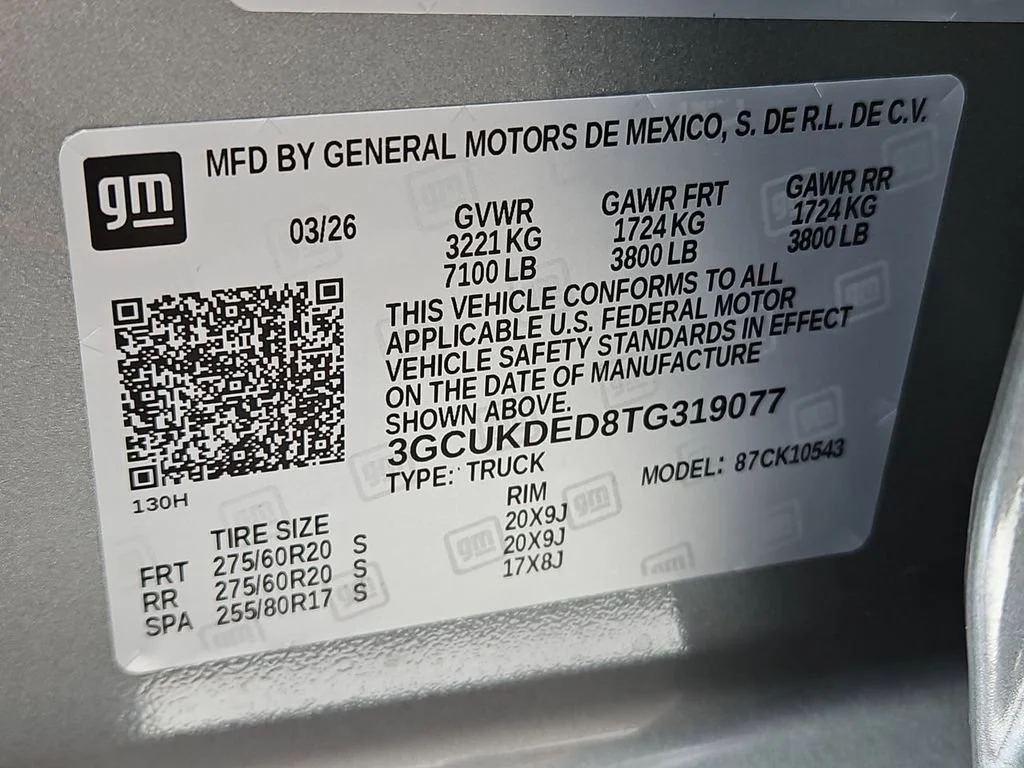 New 2026 Sterling Gray Metallic Chevrolet LT image 25