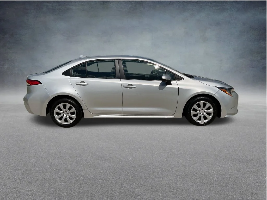 Used 2025 Silver Toyota LE image 8
