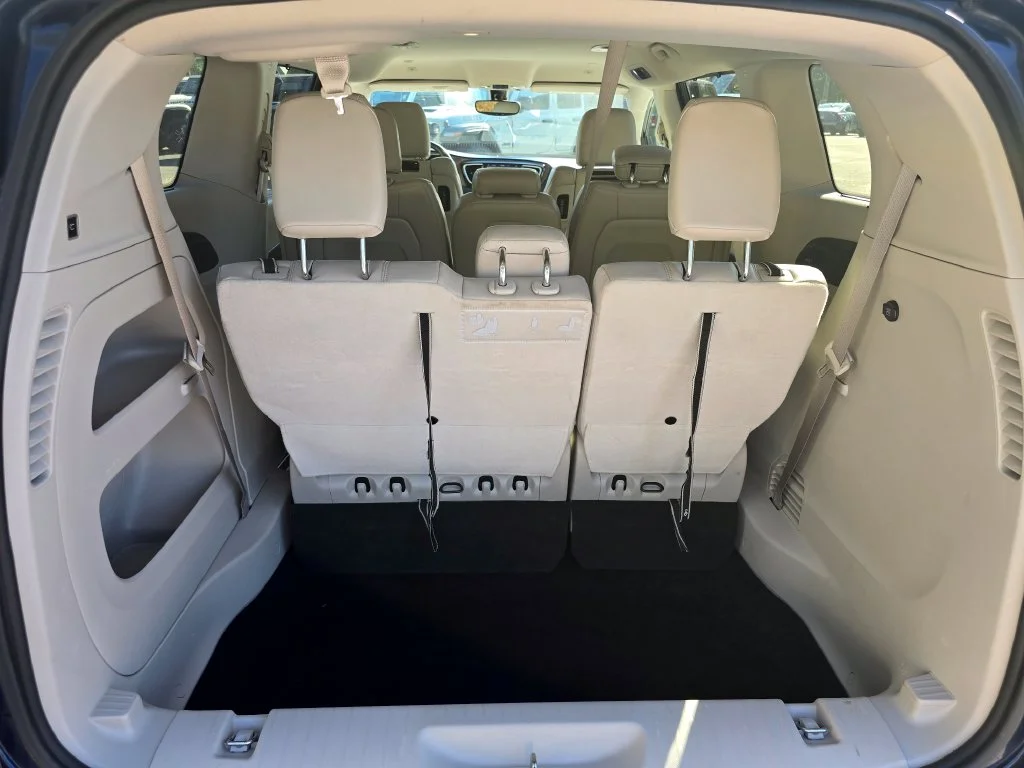 Used 2018 Blue Chrysler Touring L Plus image 14