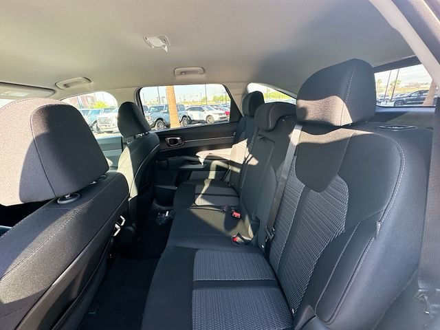 Used 2026 Glacial White Pearl Kia LX image 23