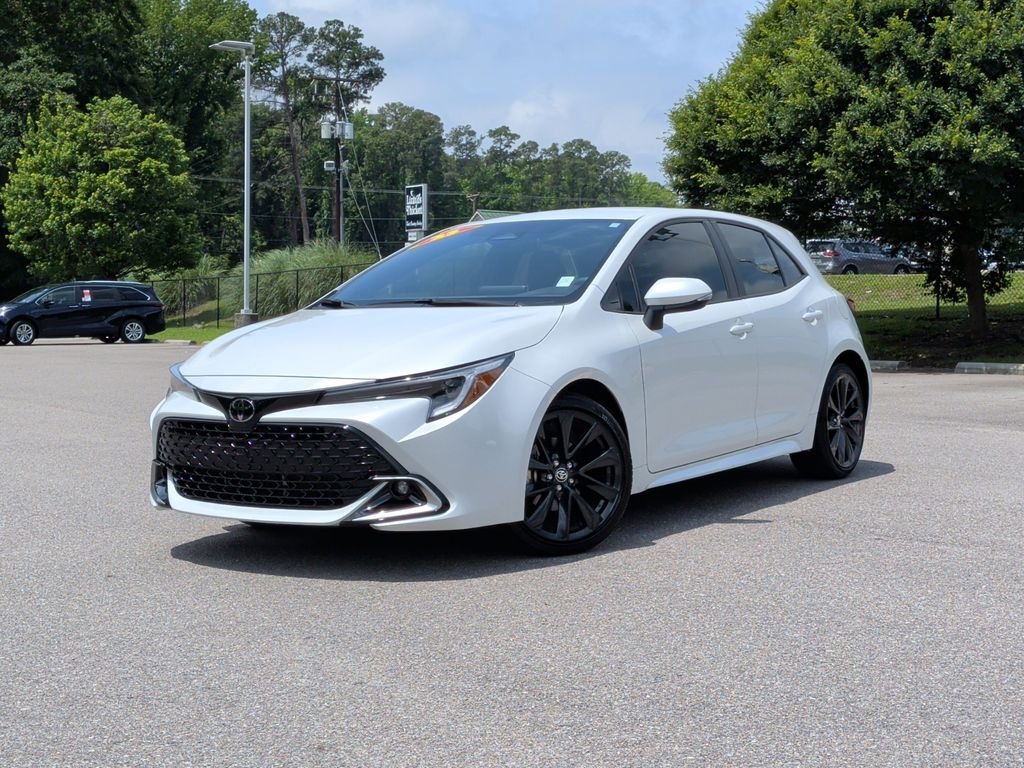 2025 Toyota Corolla XSE CVT's photo