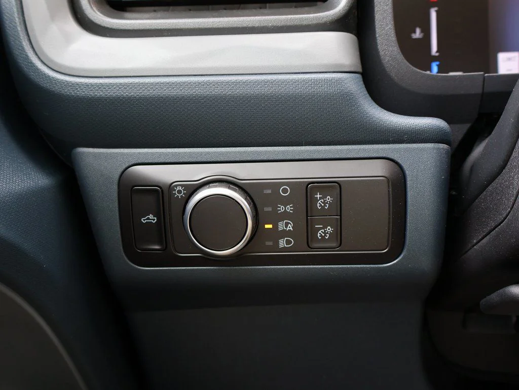 New 2026 Carbonized Gray Metallic Ford Tremor® image 32