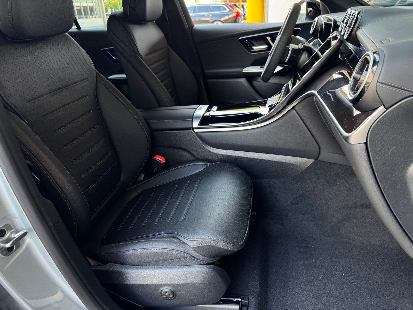 New 2026 Cirrus Silver Metallic Mercedes-Benz GLC 300 image 14