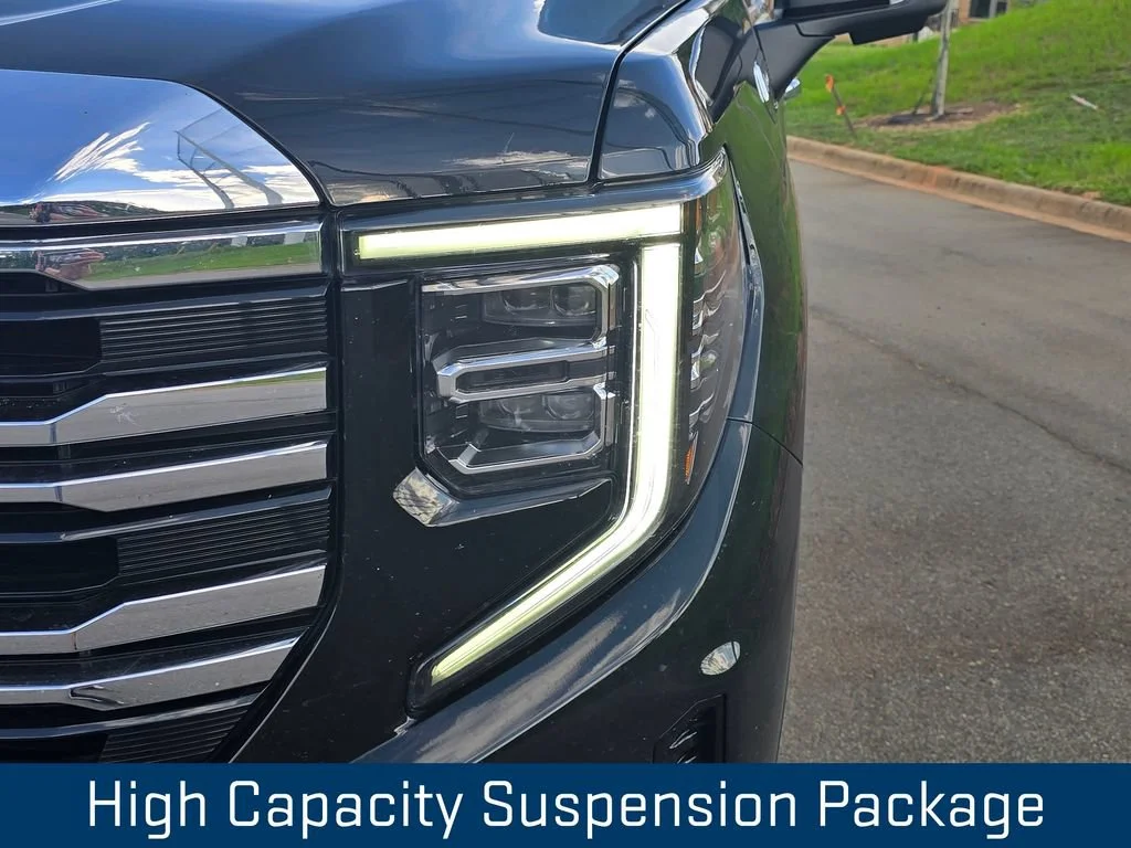 Certified Used 2024 Onyx Black GMC SLT image 10