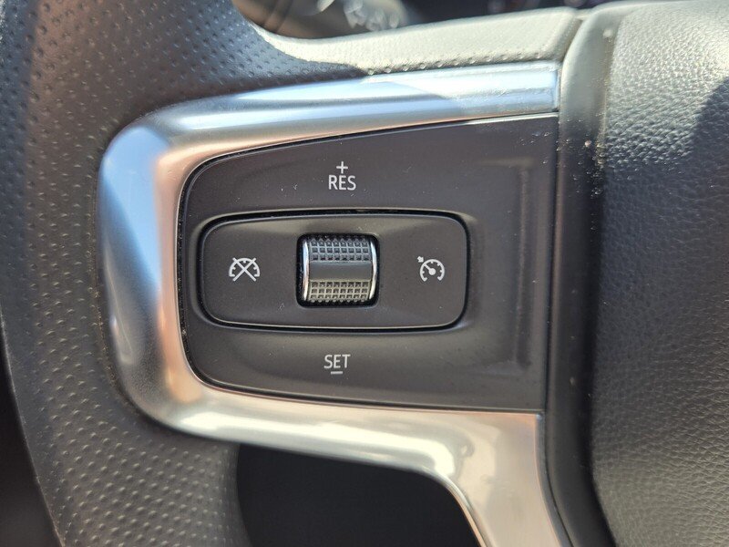 Used 2021 Black CHEVROLET FWD 4DR LT W/1LT image 31