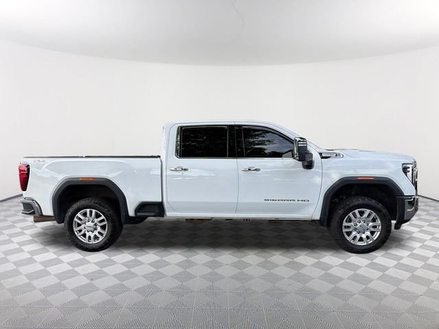 Used 2024 White GMC SLT image 4