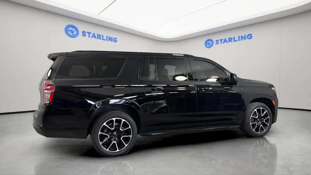 Used 2023 Black Chevrolet RST image 11
