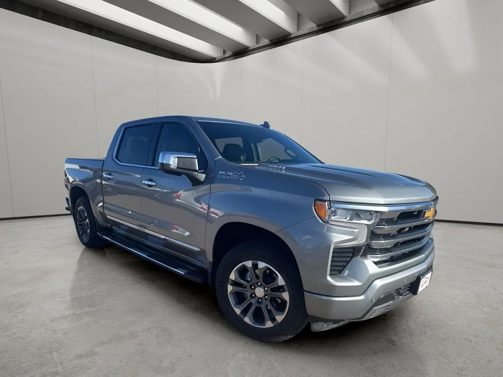 Used 2023 Sterling Gray Metallic Chevrolet High Country image 7