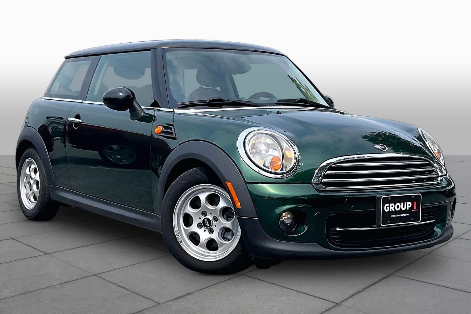 Used 2012  MINI  image 2