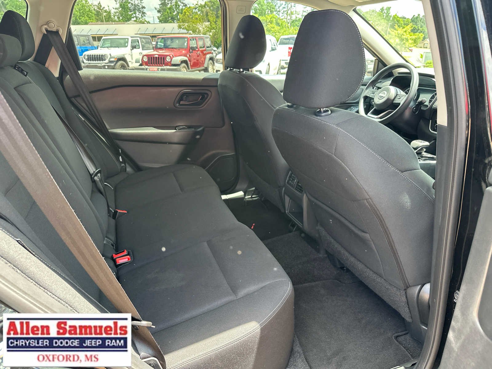 Used 2024 Super Black Nissan S image 39
