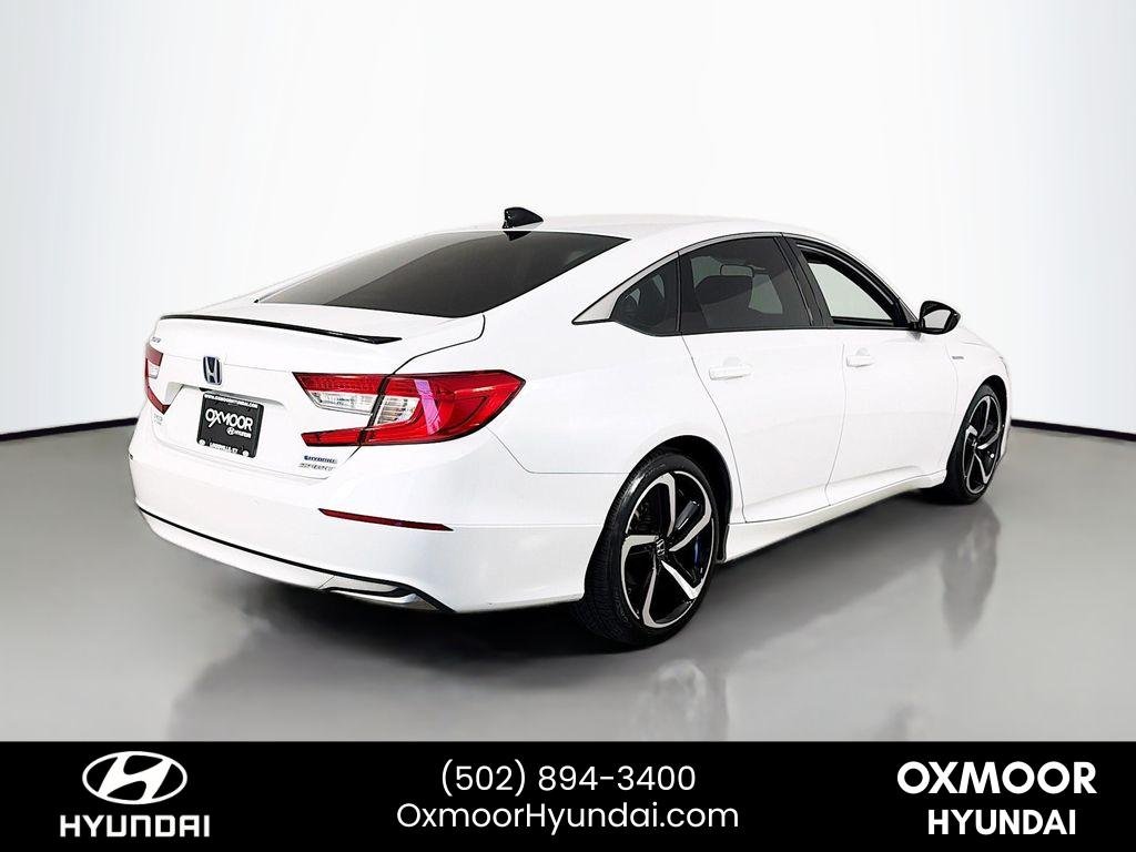 Used 2022 Platinum White Pearl Honda Sport image 7