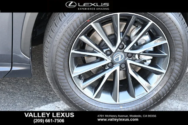 2026 Lexus NX 350 - Photo 23