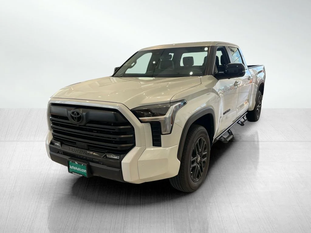 New 2026 Wind Chill Pearl Toyota Limited image 7