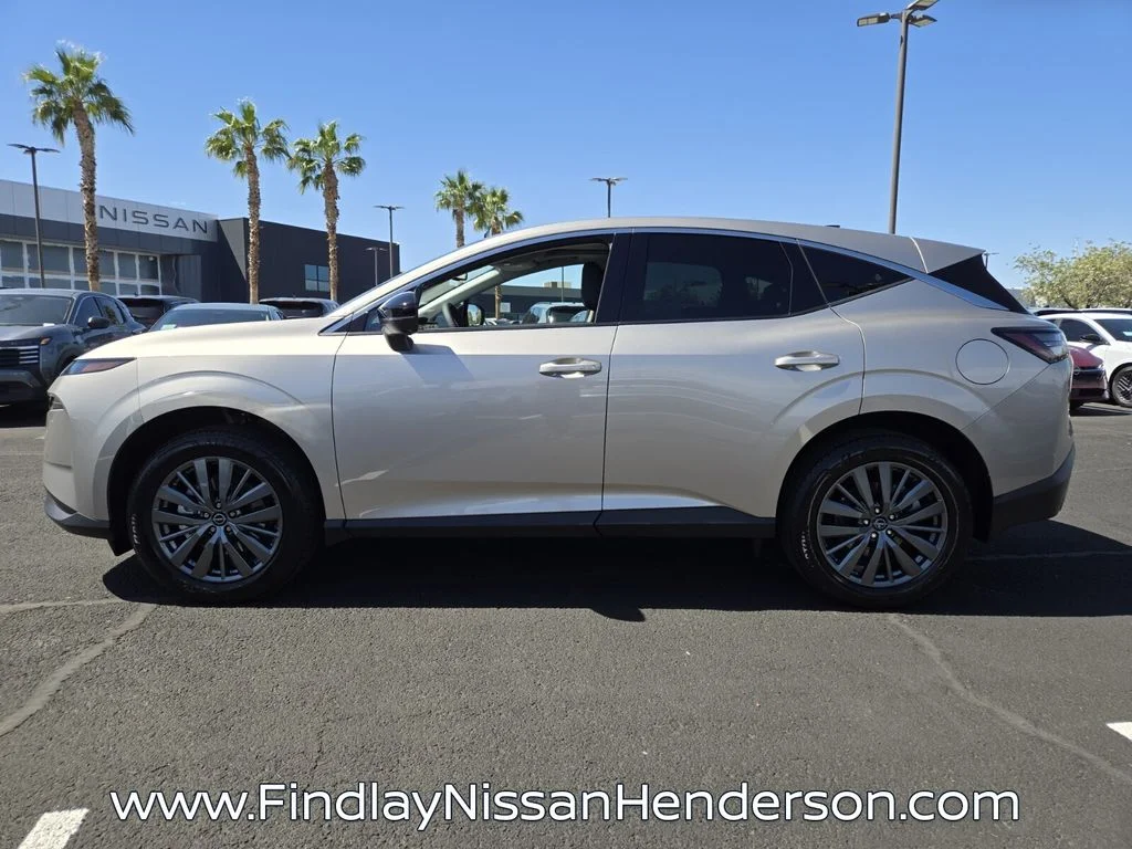 New 2026 Champagne Silver Metallic Nissan SL image 3
