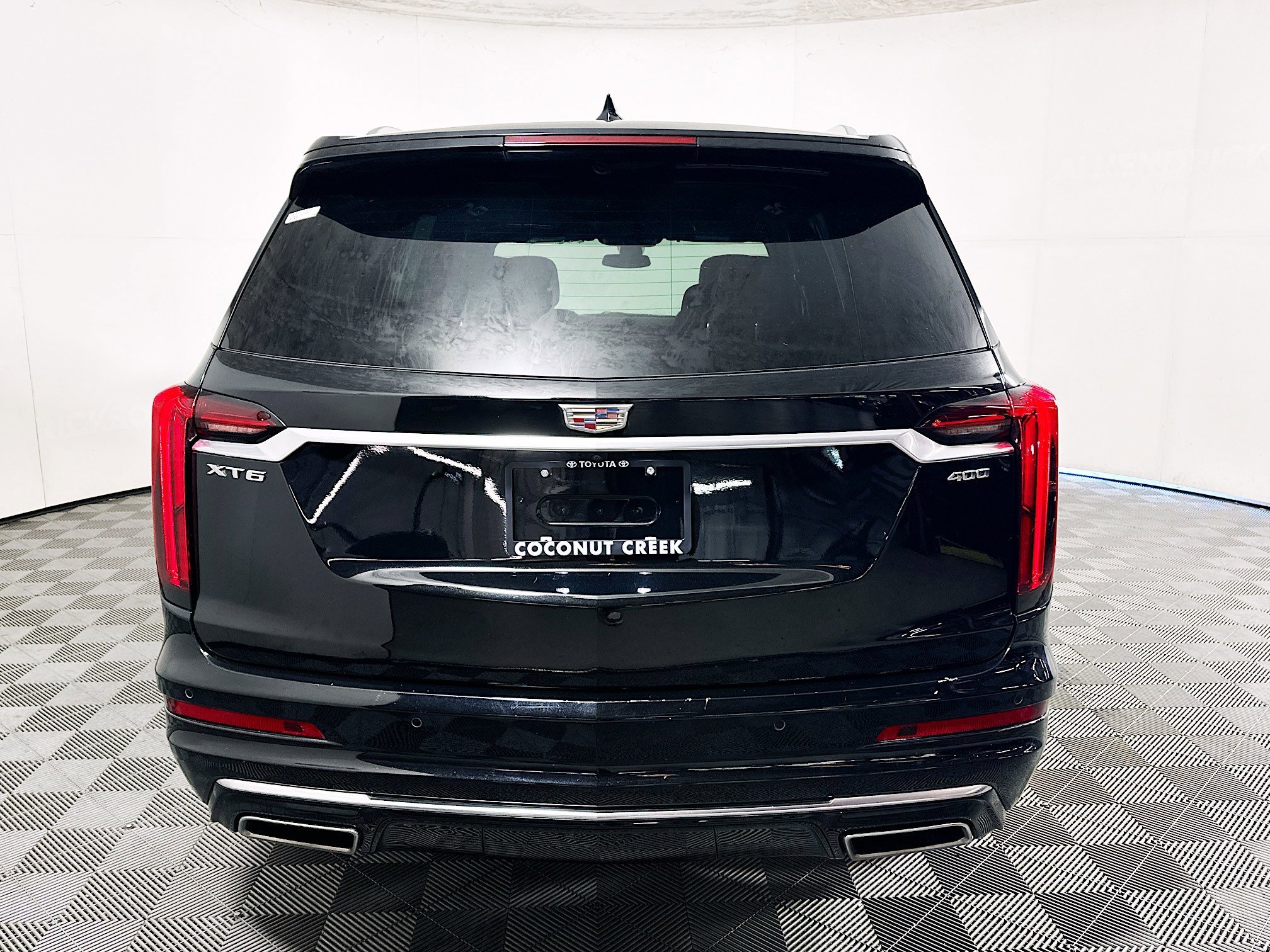 2024 Cadillac XT6 thumbnail 6