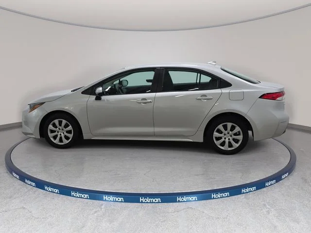 Used 2023 Silver Toyota LE image 9