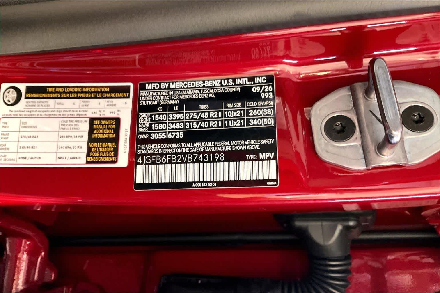 New 2027 MANUFAKTUR Patagonia Red Metallic Mercedes-Benz GLE 450 image 12